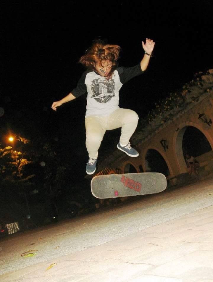Debbie | Female Skateboarder from Philippines