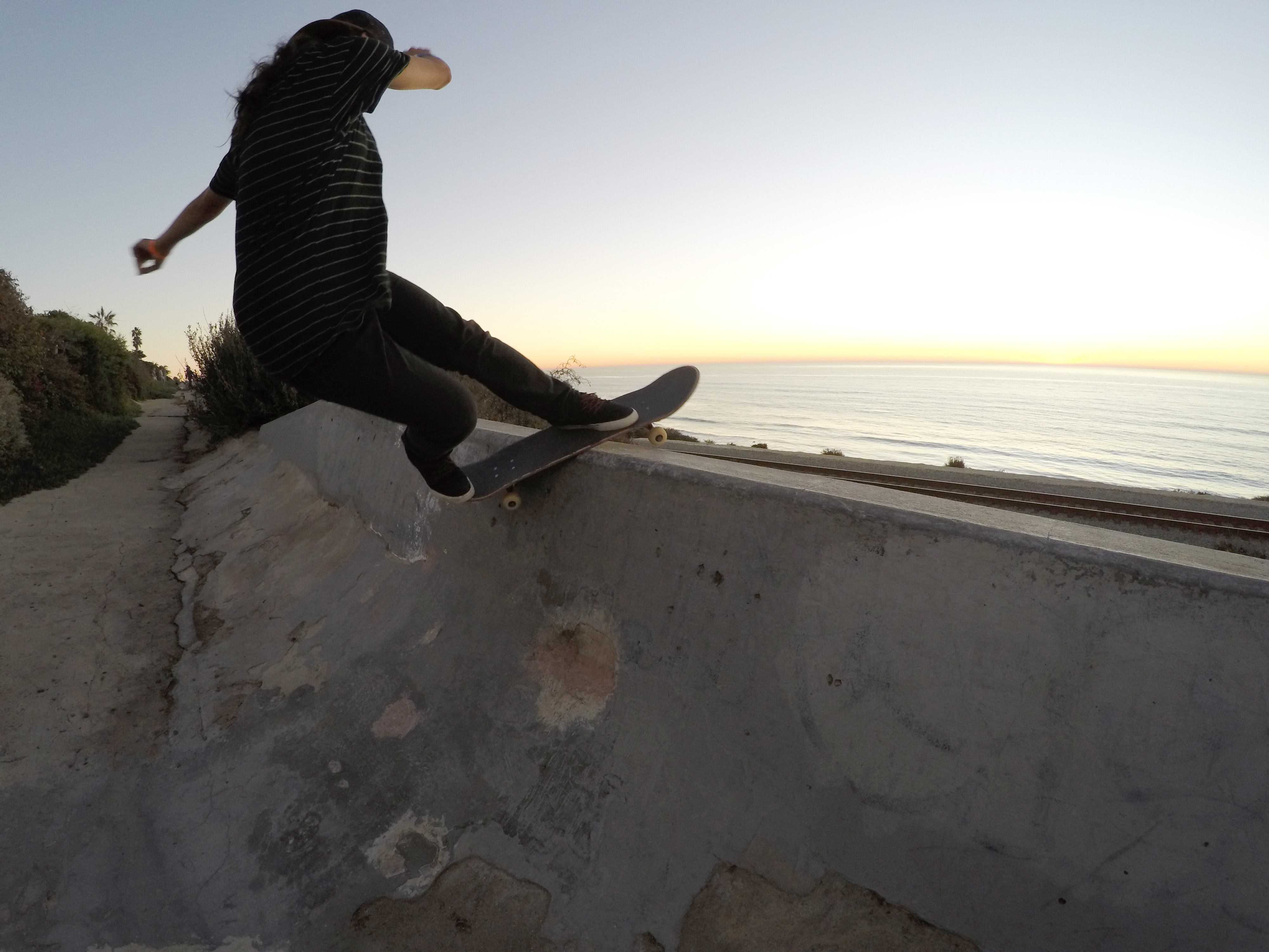 DCIM100GOPROG1042202.