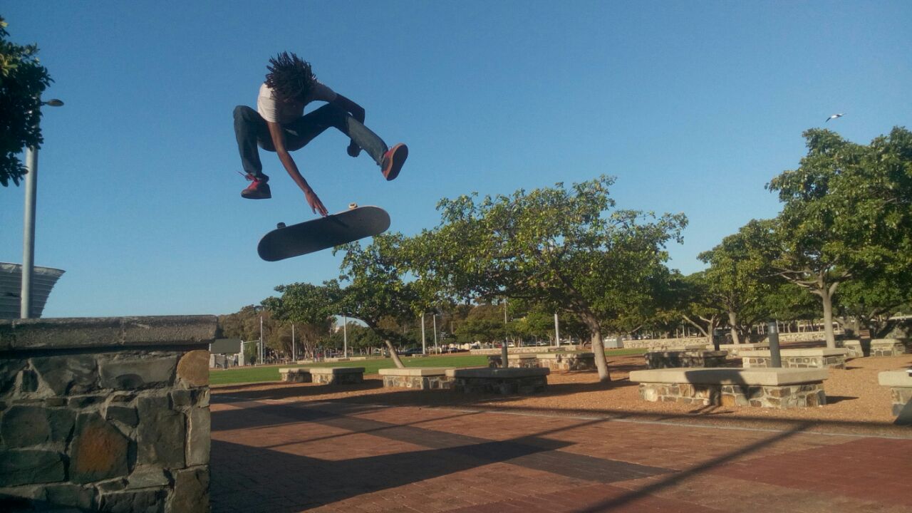 19729415-657a-41ac-b69d-d3e44843b25f